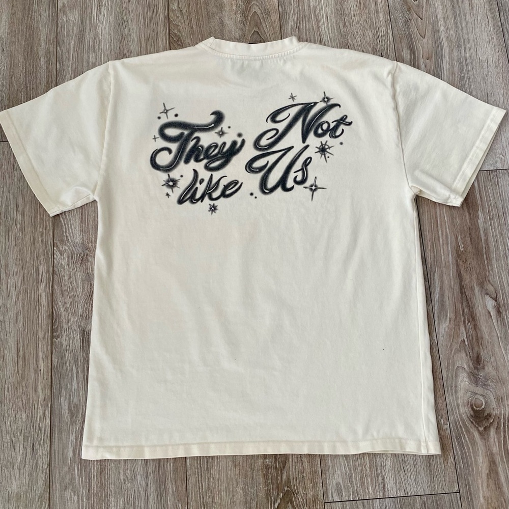 La Function Cream Graphic Tee - image 4